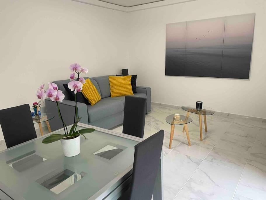 Superbe Appartement Carre Delfino Port De Nice Exteriör bild